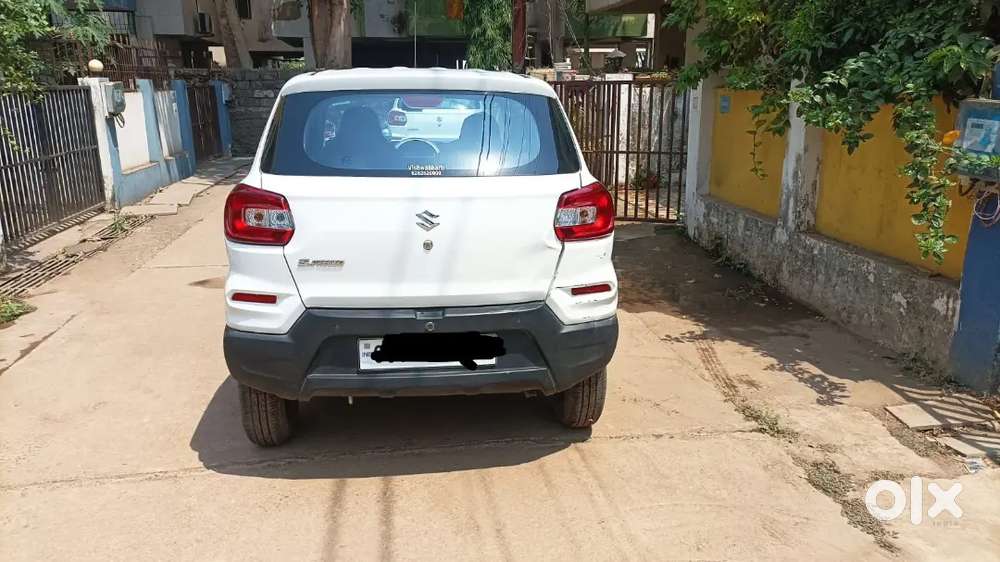 Maruti Suzuki S-presso 2024 Petrol 37500 Km Driven