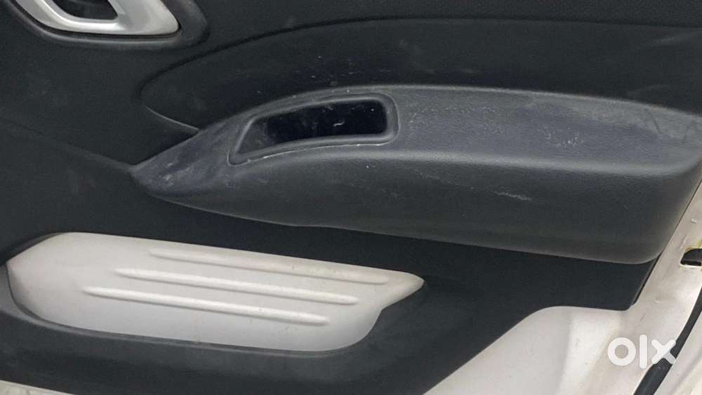 Datsun Redigo Amt 1.0 T Option, 2018, Petrol