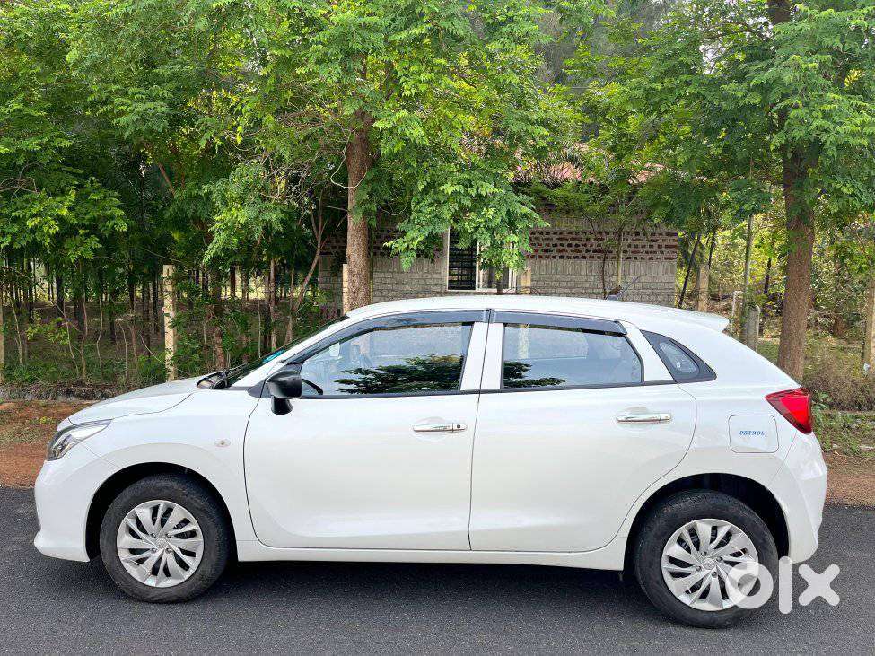 Toyota Glanza, 2023, Petrol