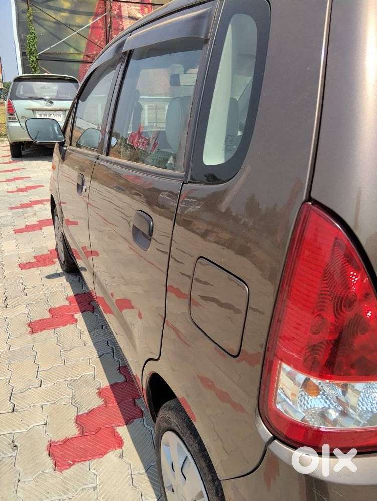 Maruti Suzuki Zen Estilo Lxi Bs Iv, 2013, Petrol