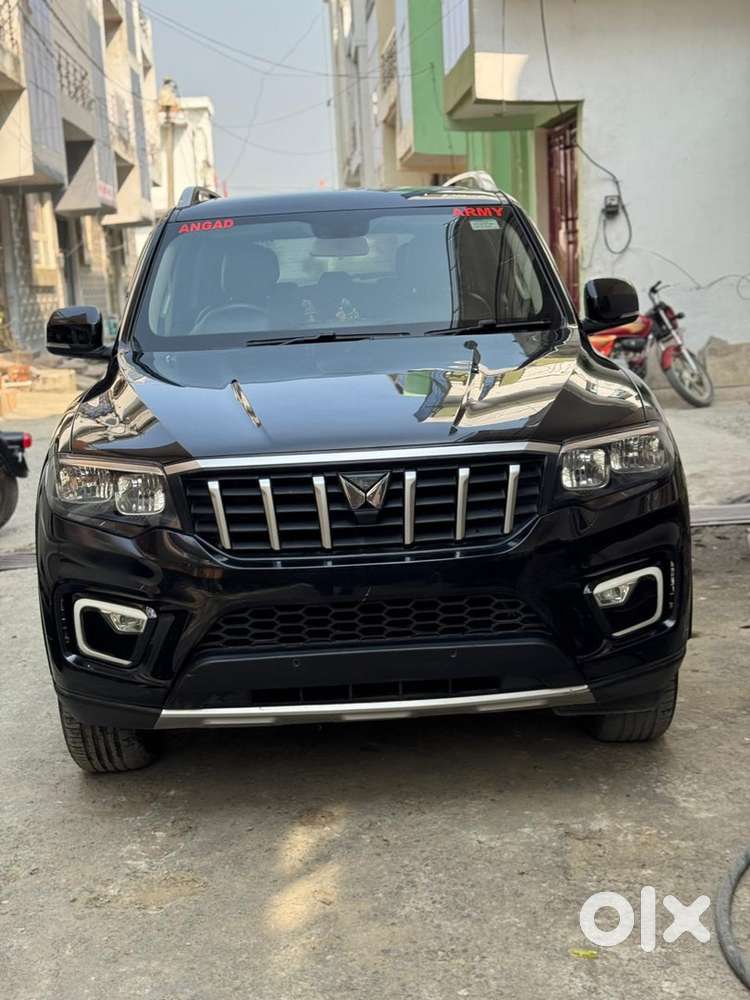 Mahindra Scorpio- N 2023 Diesel 7-seater Car