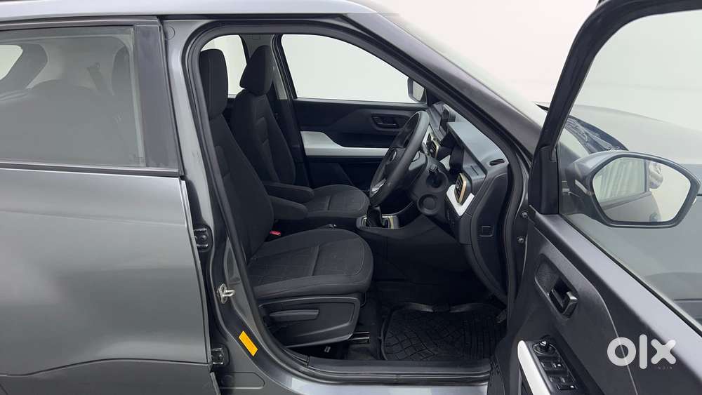 Tata Punch Accomplished Mt Sunroof, 2024, Petrol