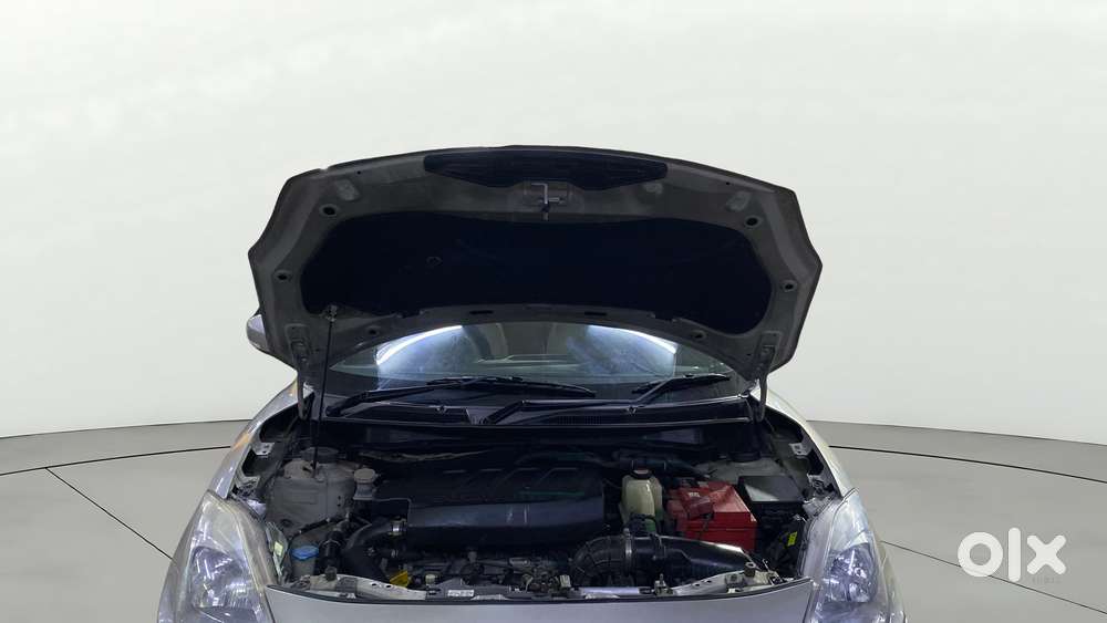 Maruti Suzuki Swift Dzire Amt Vdi, 2017, Diesel
