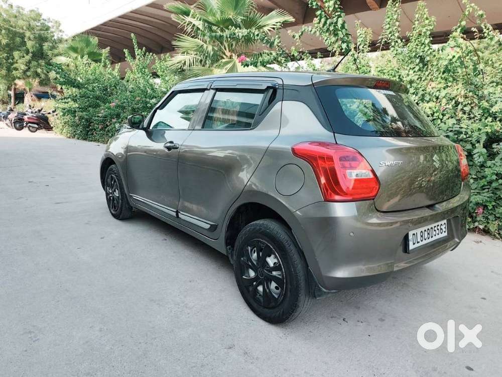 Maruti Suzuki Swift Lxi Option, 2022, Petrol
