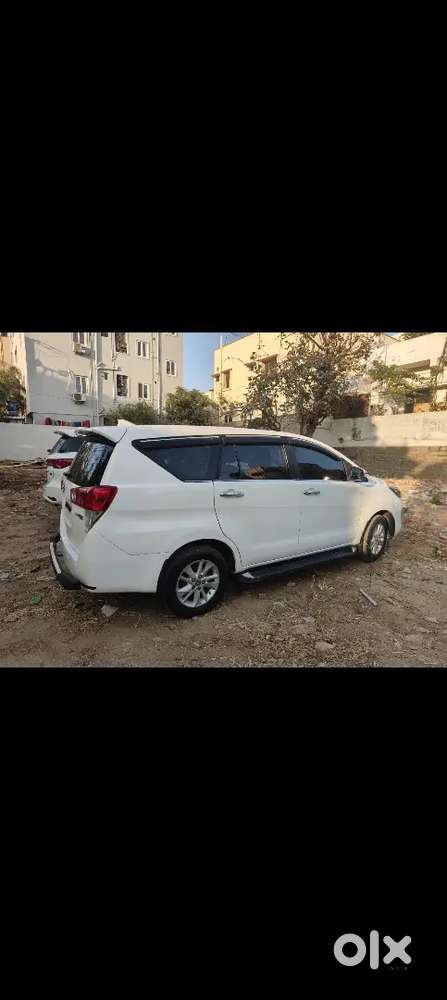 Toyota Innova Crysta 2017