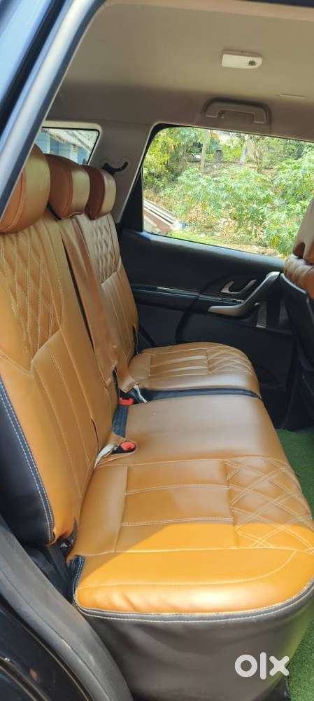 Mahindra Xuv500 W7, 2020, Diesel