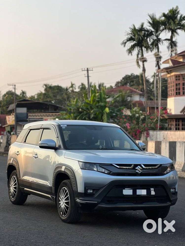 Maruti Suzuki Brezza 1.5 Vxi Smart Hybrid, 2024, Petrol
