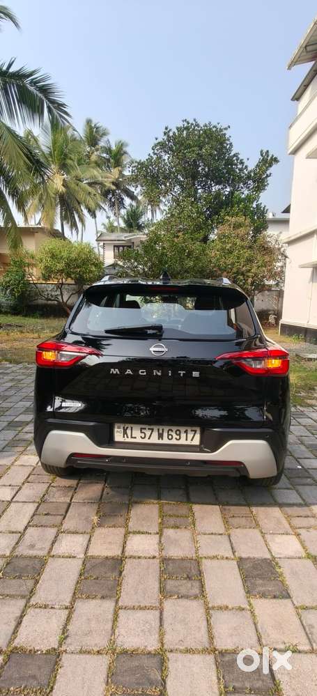 Nissan Magnite Xv Turbo, 2022, Petrol