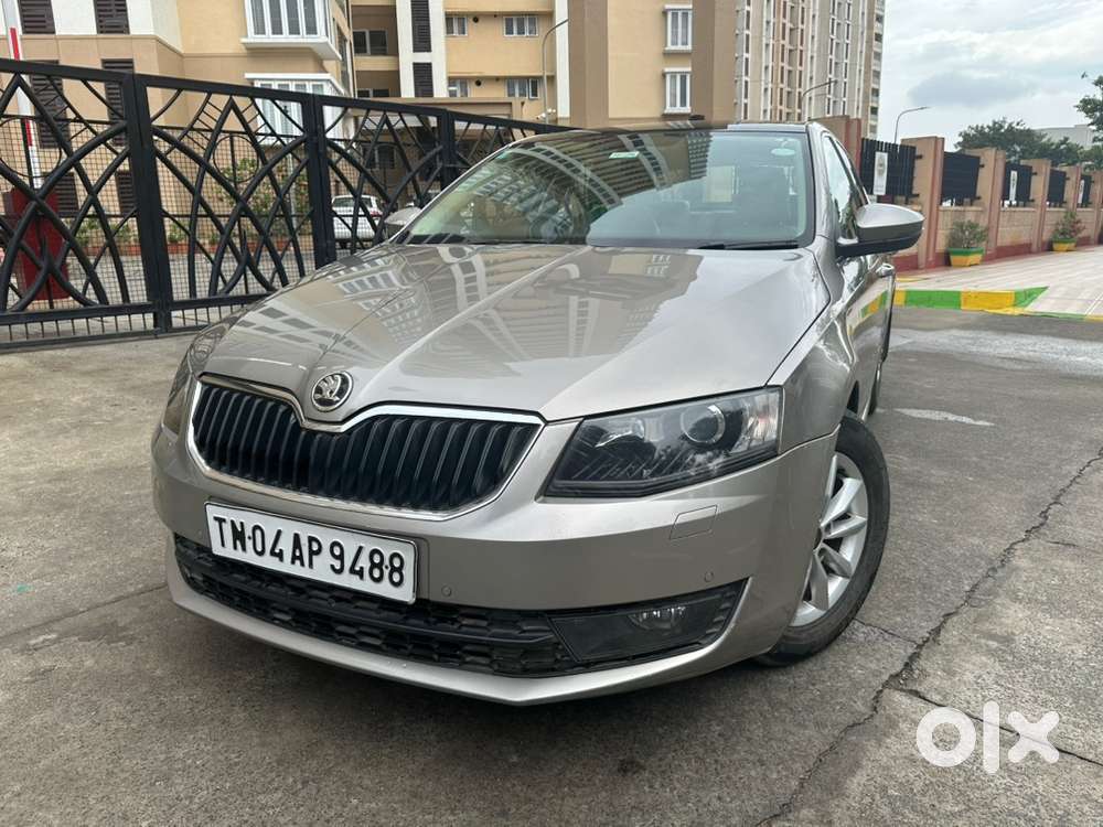 2015 Skoda Octavia Petrol Automatic Elegance, Sunroof, 2nd Own, 56k Km