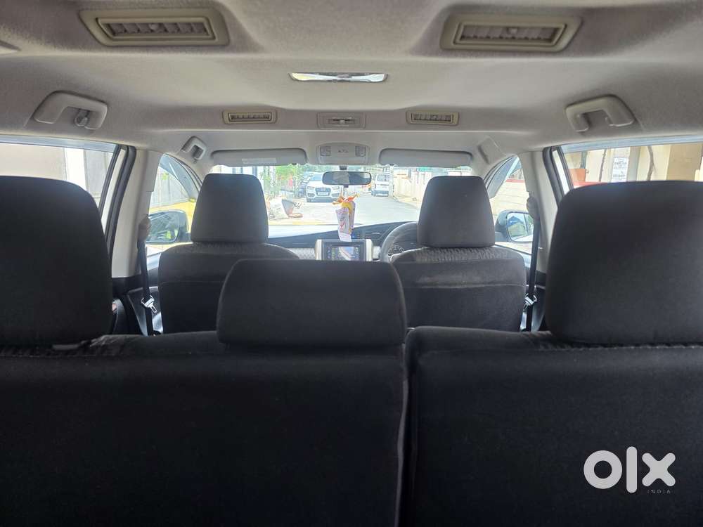 Toyota Innova Crysta G 8 Str, 2016, Diesel