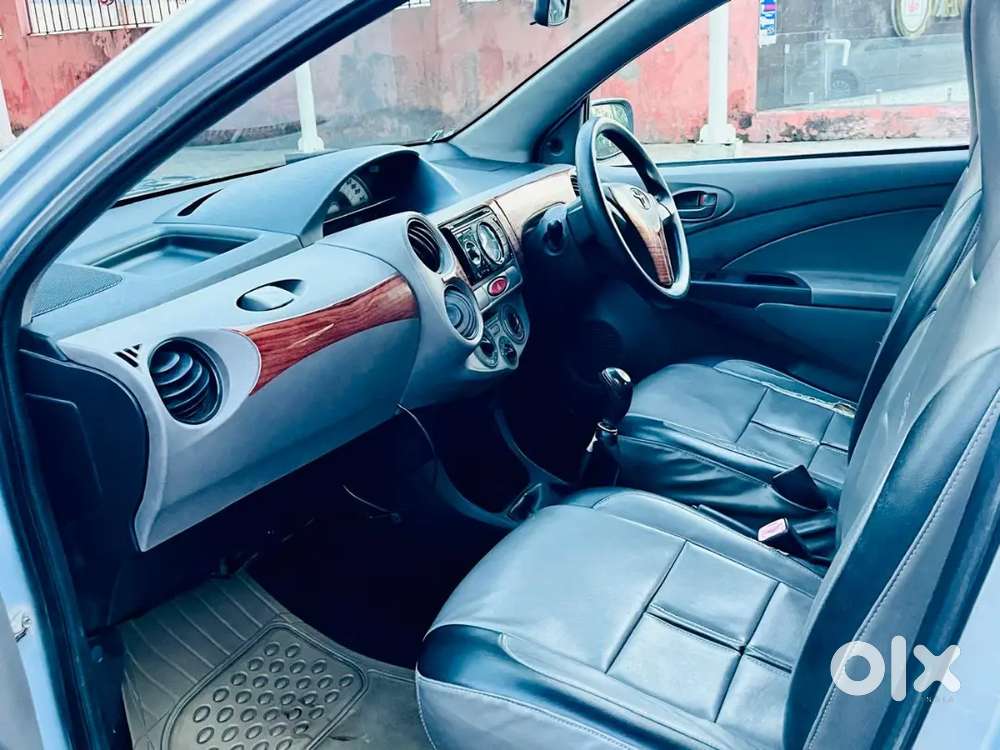 Toyota Etios Vx D 2011
