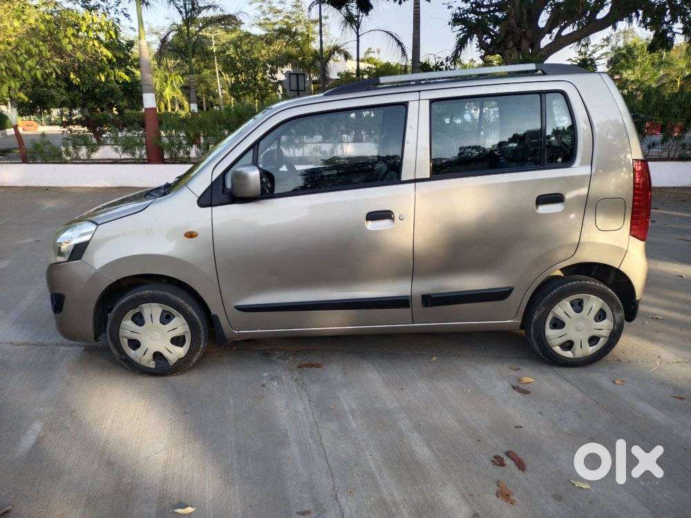 Maruti Suzuki Wagon R Vxi Amt Opt, 2016, Petrol