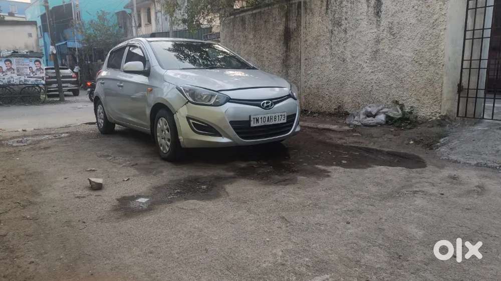 Hyundai I20 2012 Petrol 90000 Km Driven