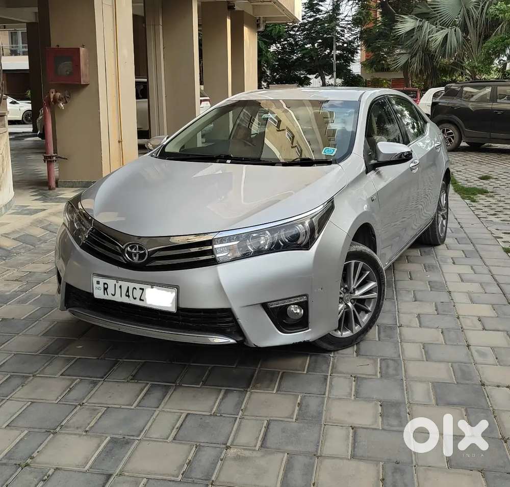 Toyota Corolla Altis 2014 Vl-at - Automatic Petrol