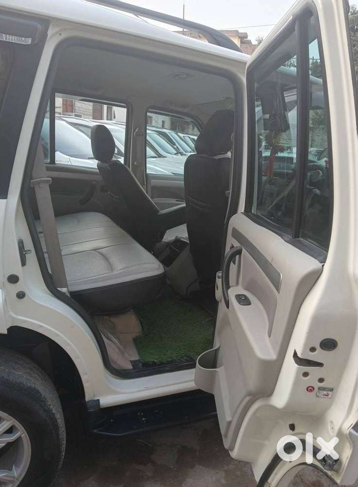 Mahindra Scorpio S10, 2018, Diesel