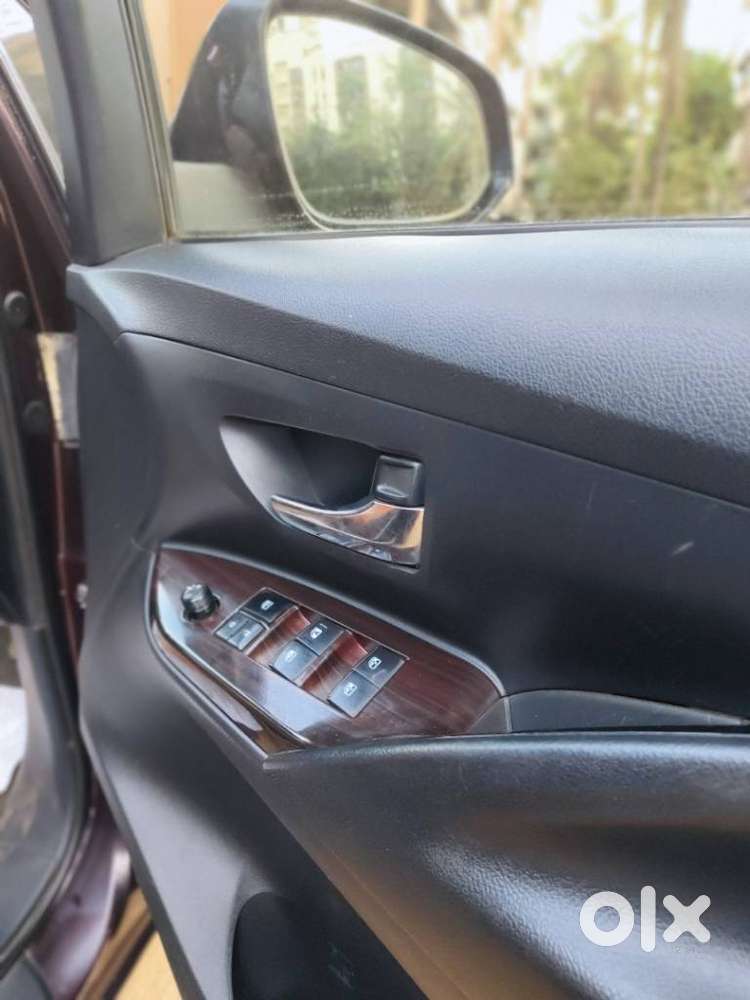 Toyota Innova Crysta 2.8 Gx At, 2017, Diesel