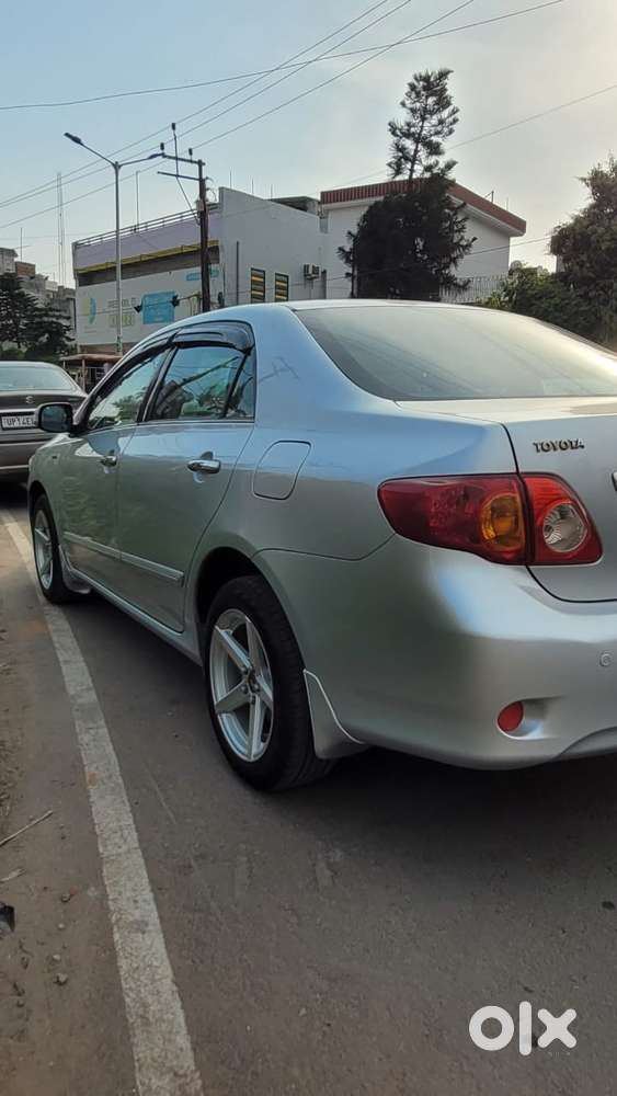 Toyota Corolla Altis 1.8 Sport, 2010, Petrol