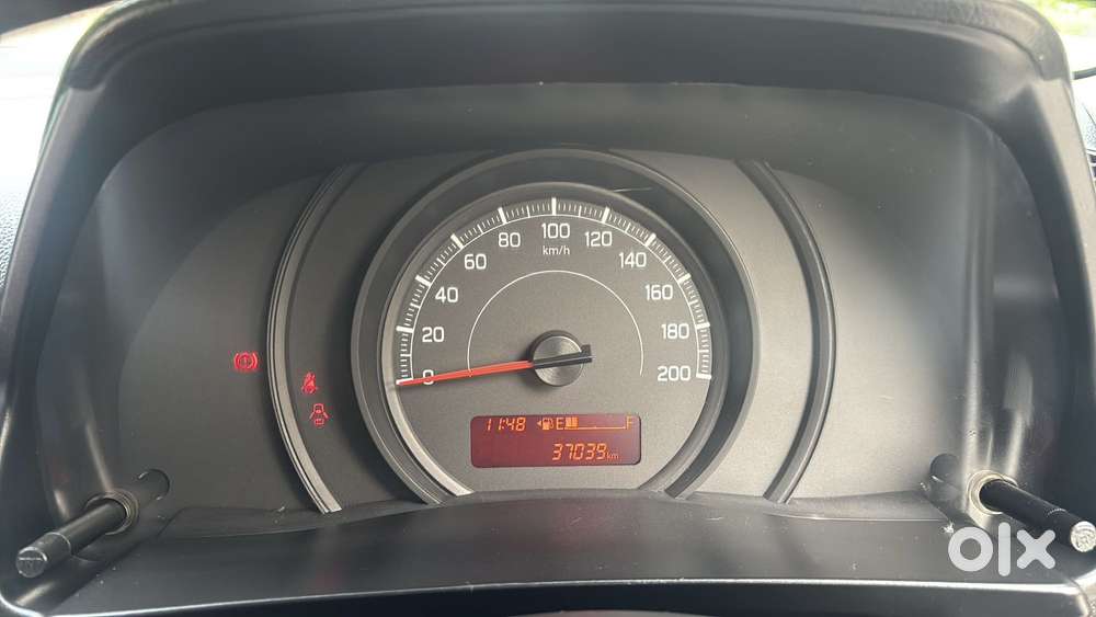 Maruti Suzuki Swift Lxi Option, 2019, Petrol
