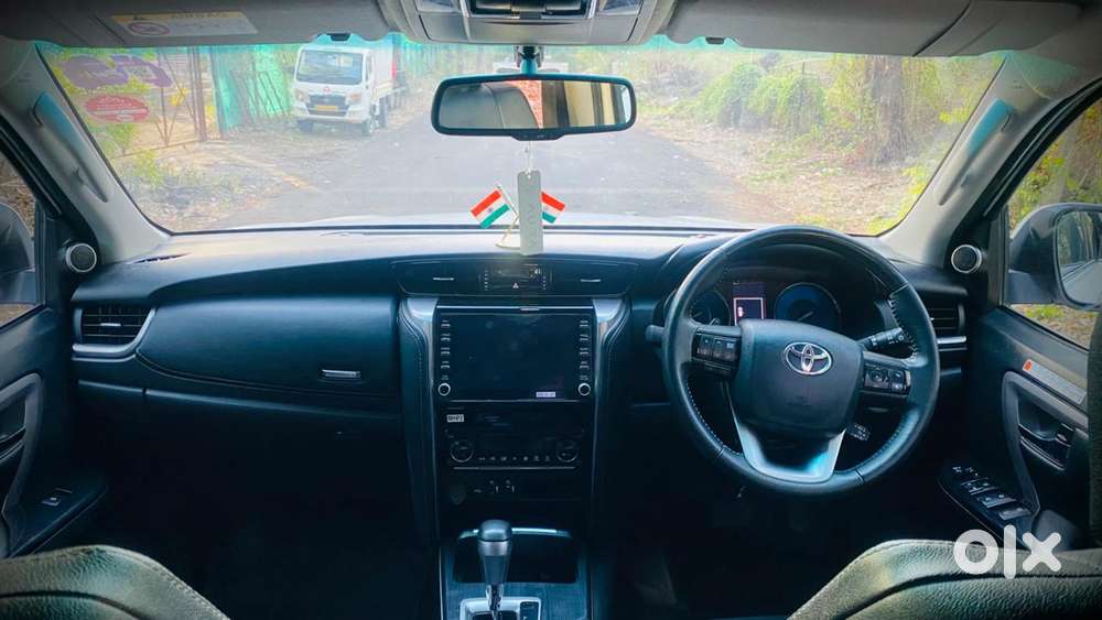 Toyota Fortuner [2021-ongoing] 2.8 2wd Diesel At, 2024, Diesel