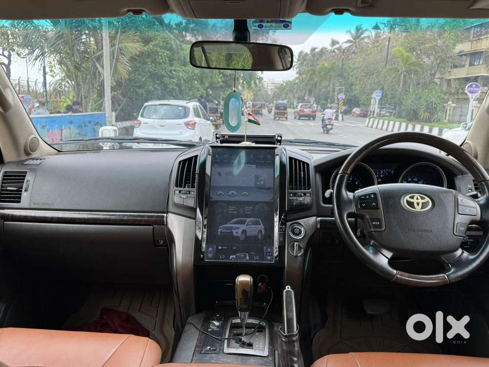 Toyota Land Cruiser V8 Petrol, 2008, Petrol