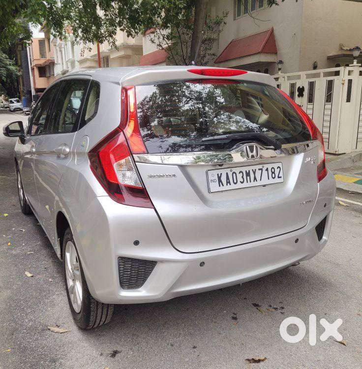 Honda Jazz V Automatic, 2016, Petrol