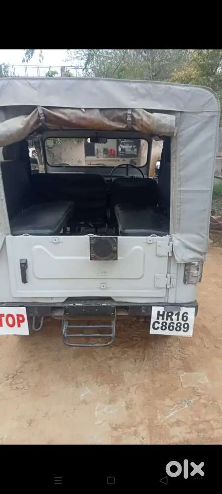 महिंद्रा मेजर जीप