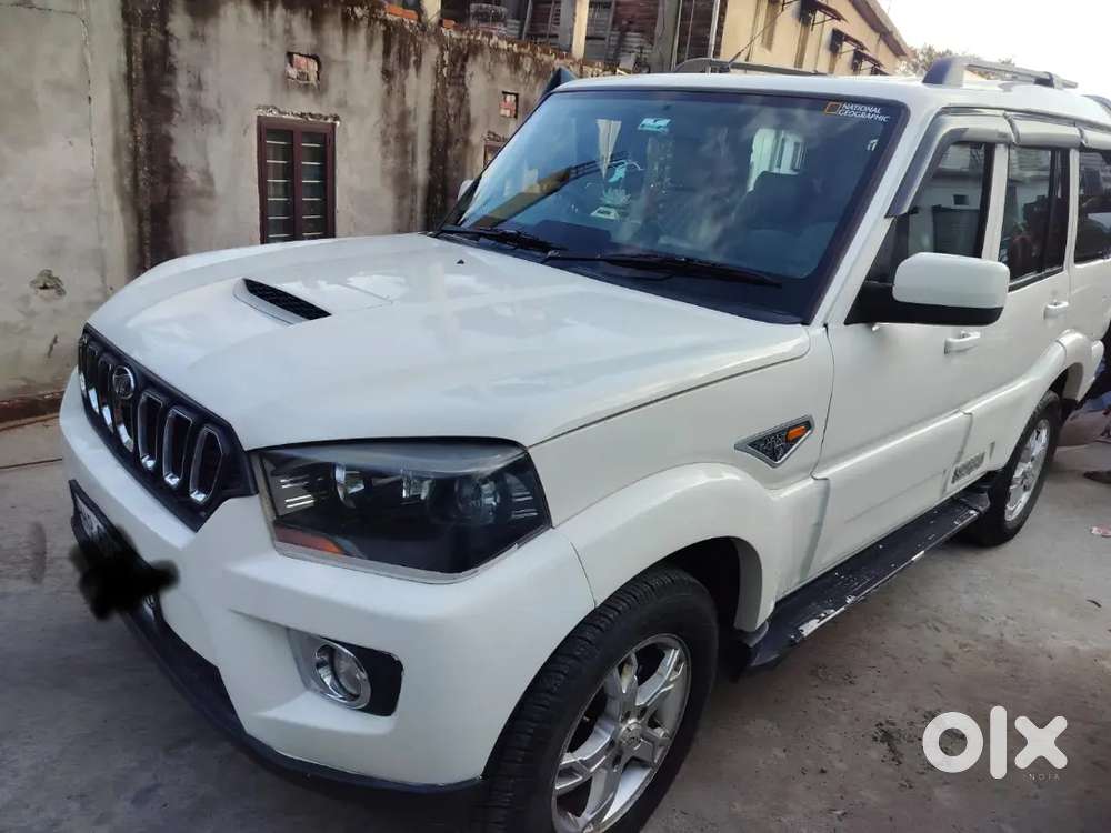 Mahindra Scorpio 2016 Diesel 80000 Km Driven