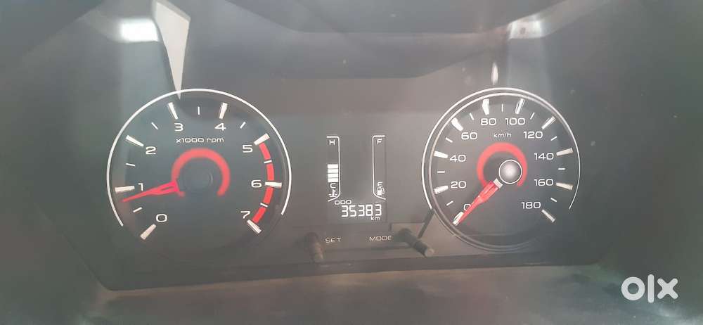 Mahindra Kuv 100 2016-2017 Mfalcon G80 K8, 2016, Petrol