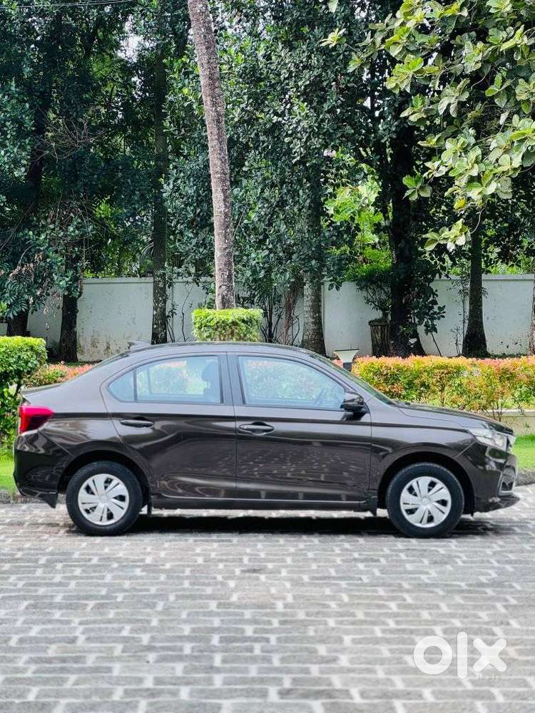 Honda Amaze 2nd Gen, 2022, Petrol