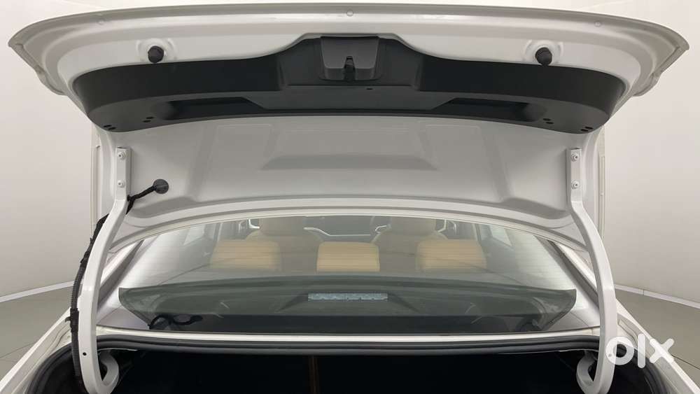 Volkswagen Virtus Highline Plus 1.0 Tsi At, 2024, Petrol