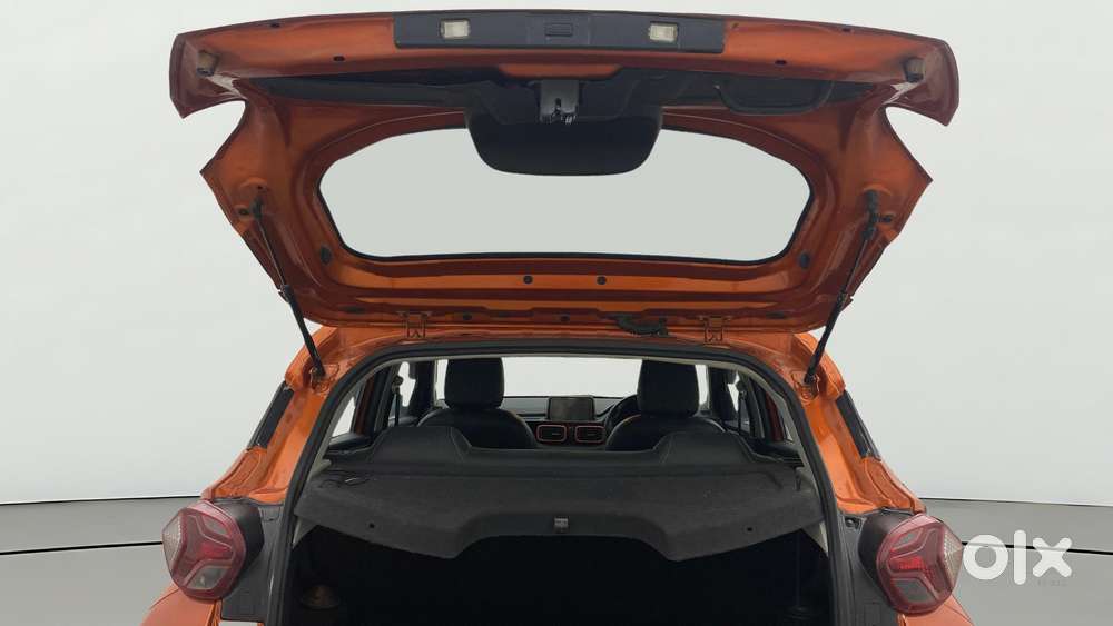 Tata Punch Camo Adventure Mt, 2022, Petrol