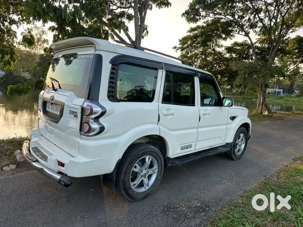 Mahindra Scorpio 2016 2nd Owner