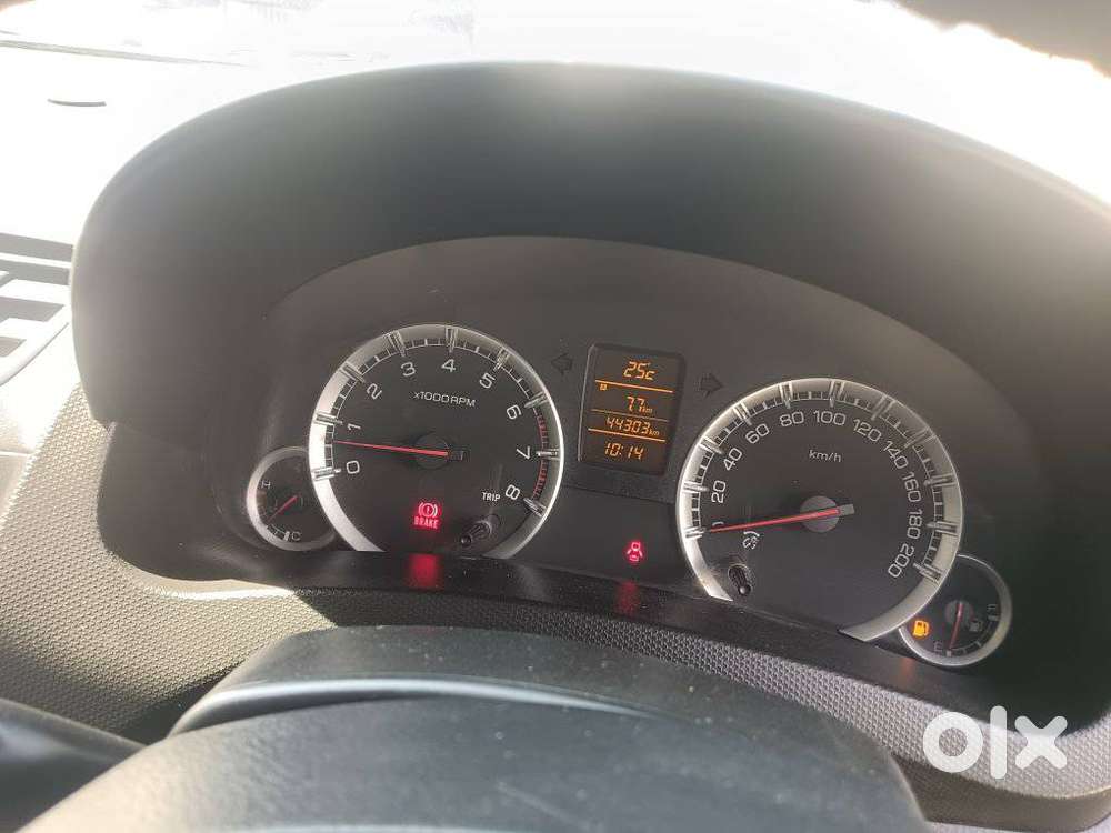 Maruti Suzuki Swift Zxi, 2014, Petrol