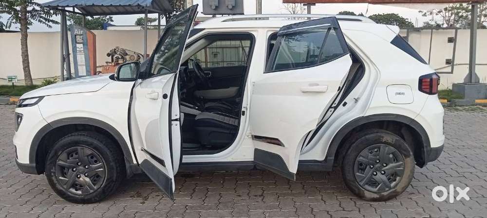 Hyundai Venue S Mt 1.2 Kappa, 2023, Petrol