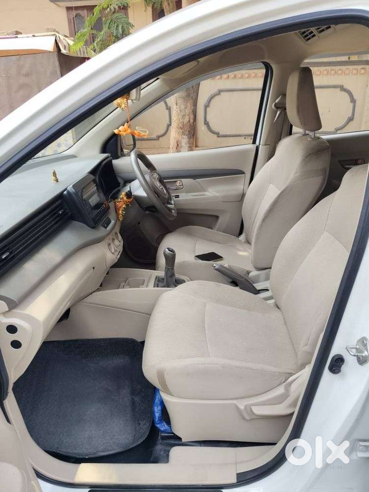 Maruti Suzuki Ertiga Vxi Shvs, 2024, Petrol
