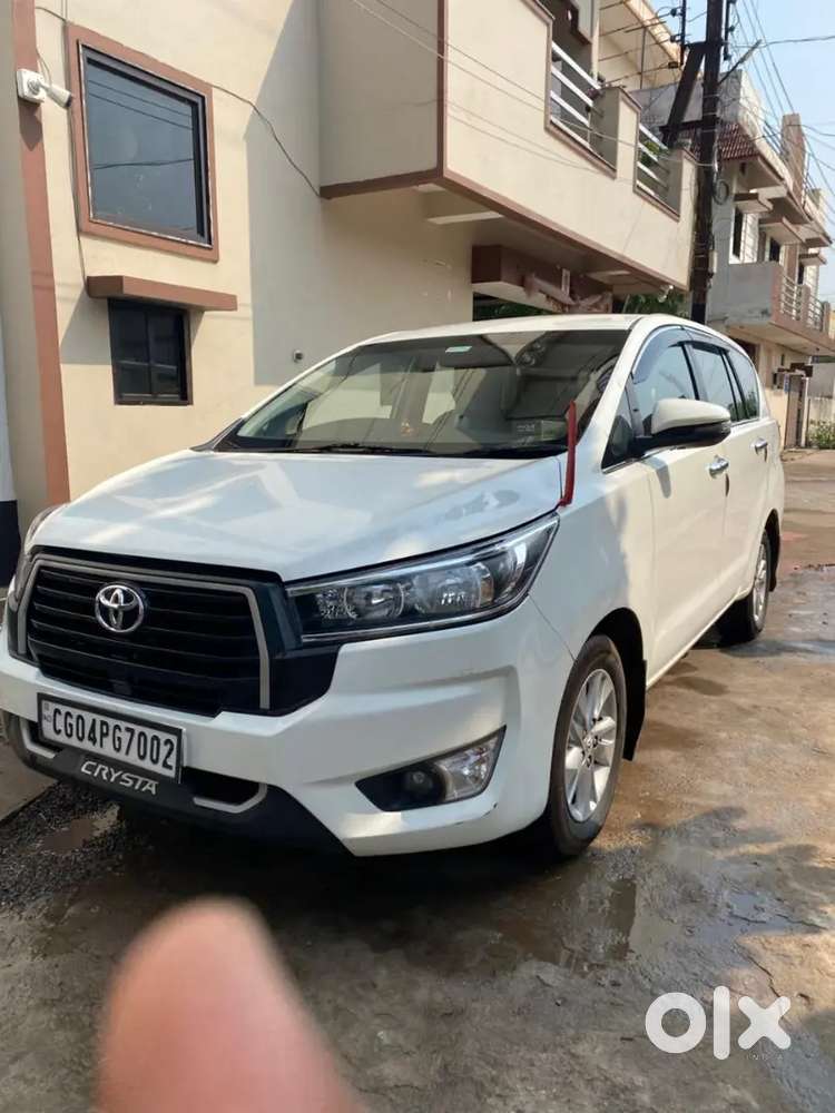 Toyota Innova Crysta 2024