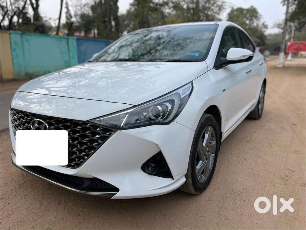 Hyundai Verna Sx Petrol At, 2022, Petrol