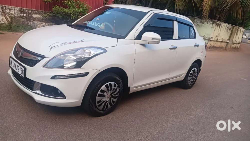 Maruti Suzuki Dzire 2016 Petrol 72000 Km Driven