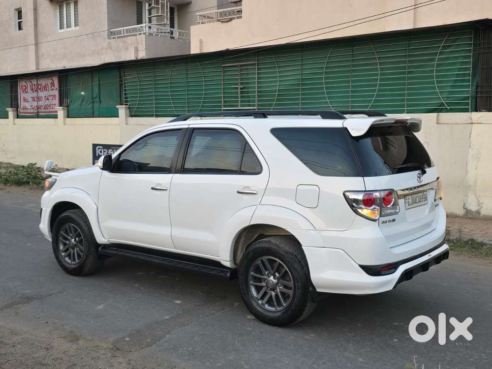 Toyota Fortuner 3.0 4x2 Mt, 2014, Diesel