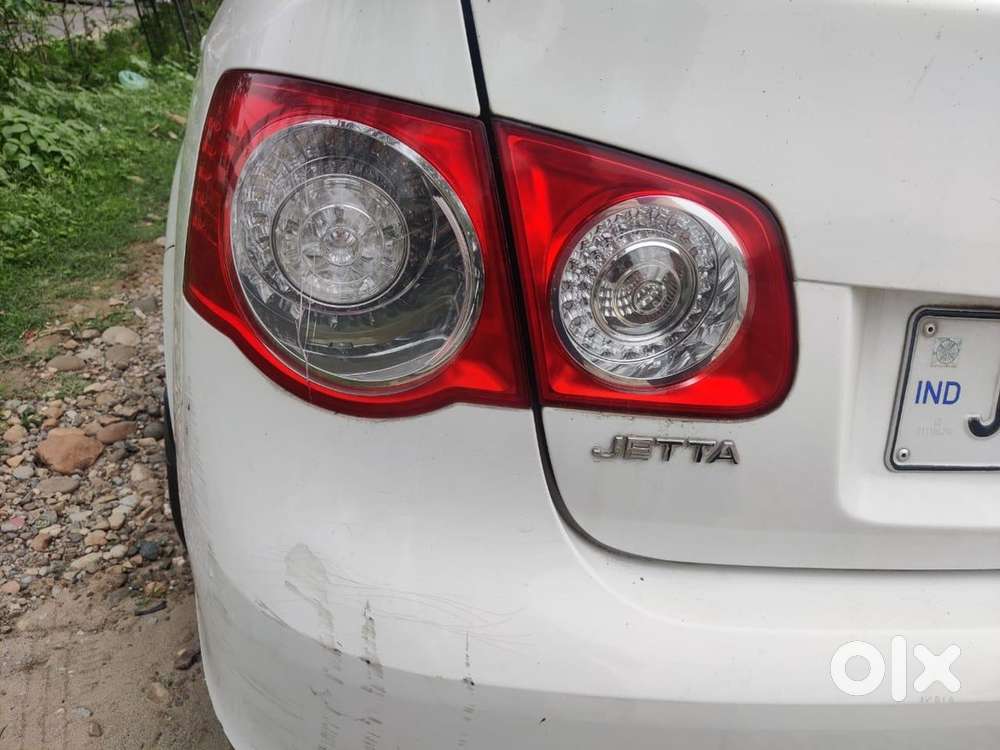 Volkswagen Jetta 2011 Petrol. Valid Till 2031
