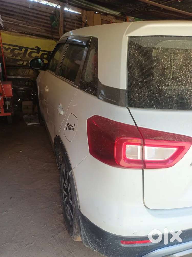 Maruti Suzuki Brezza Lxi 2022
