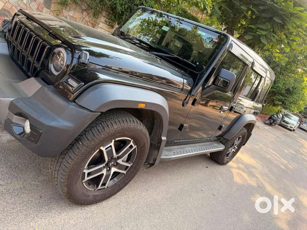 Mahindra Thar Roxx 2025 Petrol 6600 Km Driven