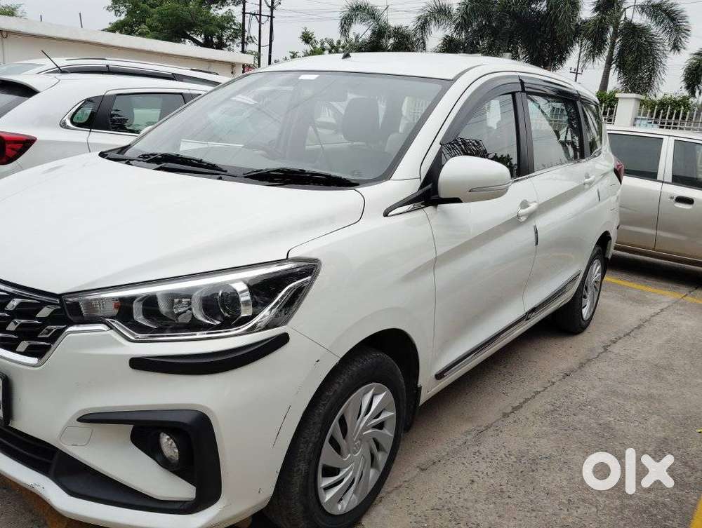 Maruti Suzuki Ertiga Vxi Shvs, 2022, Petrol