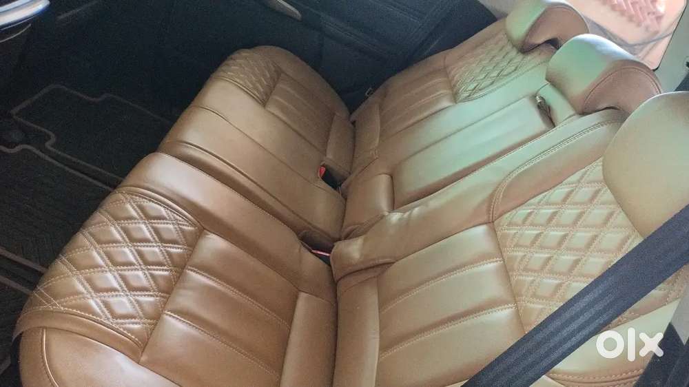 Mahindra Xuv 500 W11 At Low Km Vvip Number For Sales