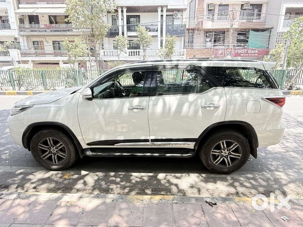 Toyota Fortuner 4x2 At 2.8 Diesel, 2019, Diesel