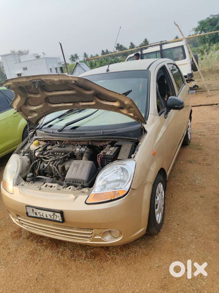 Petrol.  Lpg   Choverlat Spark Car 2009 Model