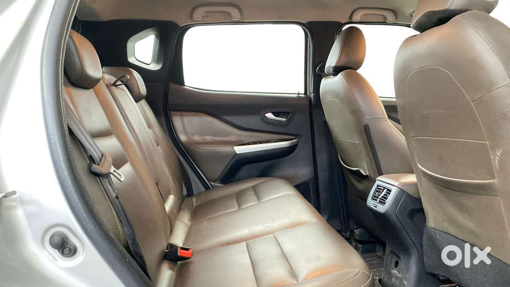 Nissan Magnite 1.0 Xv, 2022, Petrol