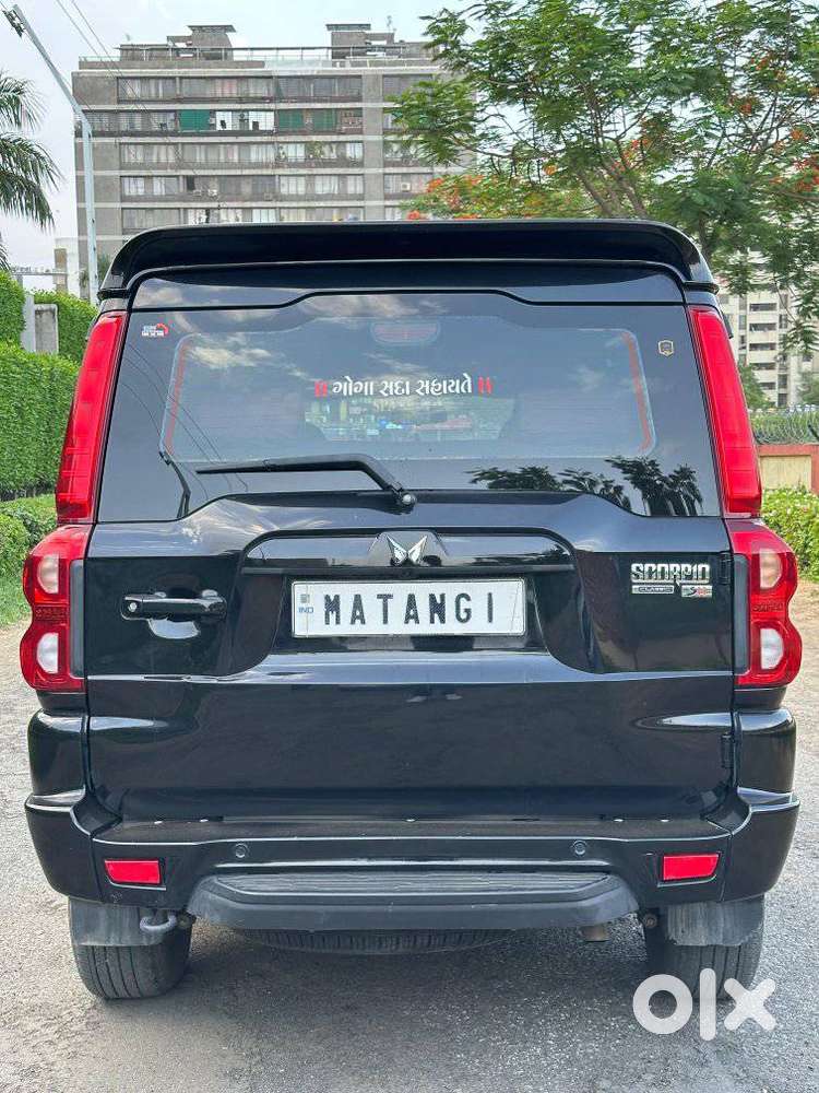 Mahindra Scorpio Classic 2.2 S 11 Mt 7 Str, 2024, Diesel