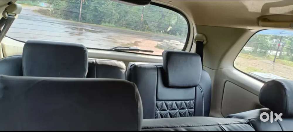 Toyota Innova 2016  Single Owner  Excellent Condition  1.10l Km