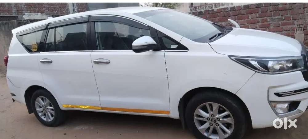 Toyota Innova Crysta 2018